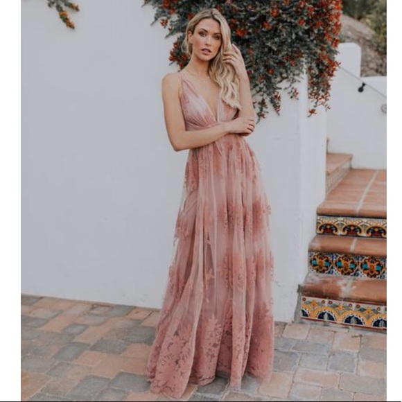 formal dresses in blush